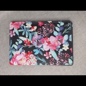 NEW Floral Macbook 12” case w/ keyboard cover